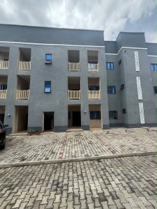 3 Bedroom Block of Flats (For Rent)