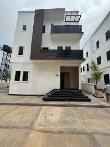 5 Bedroom Semi-Detached Duplex with BQ – at Jahi